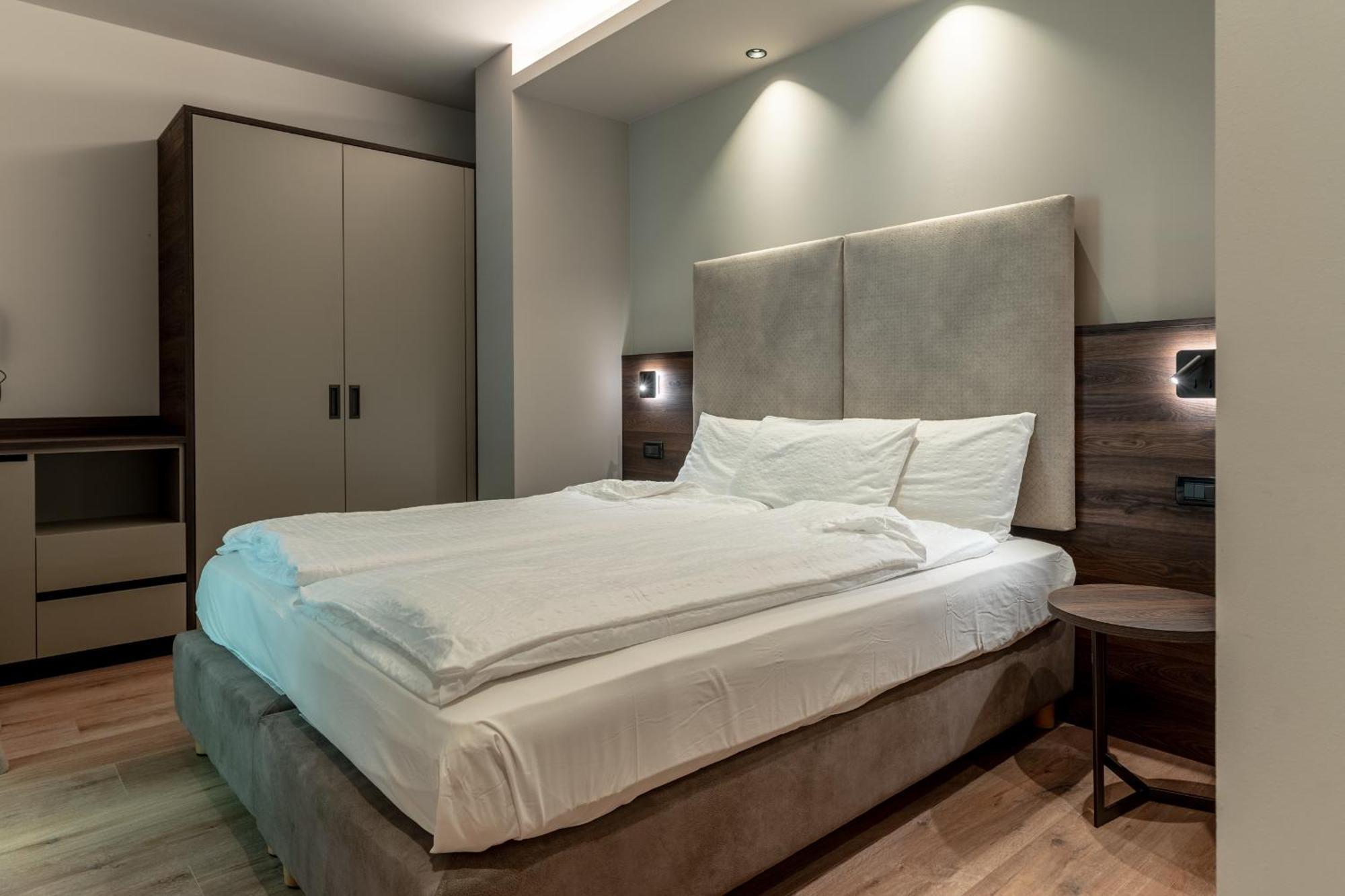 Hotel Ariston เลวิโกแตร์เม ภายนอก รูปภาพ
