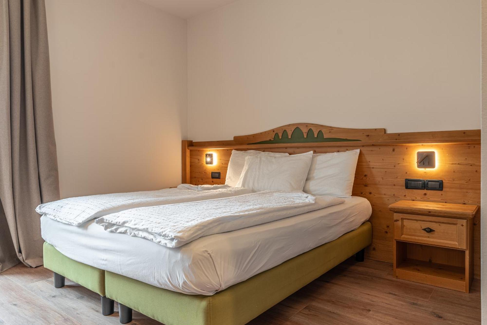 Hotel Ariston เลวิโกแตร์เม ภายนอก รูปภาพ