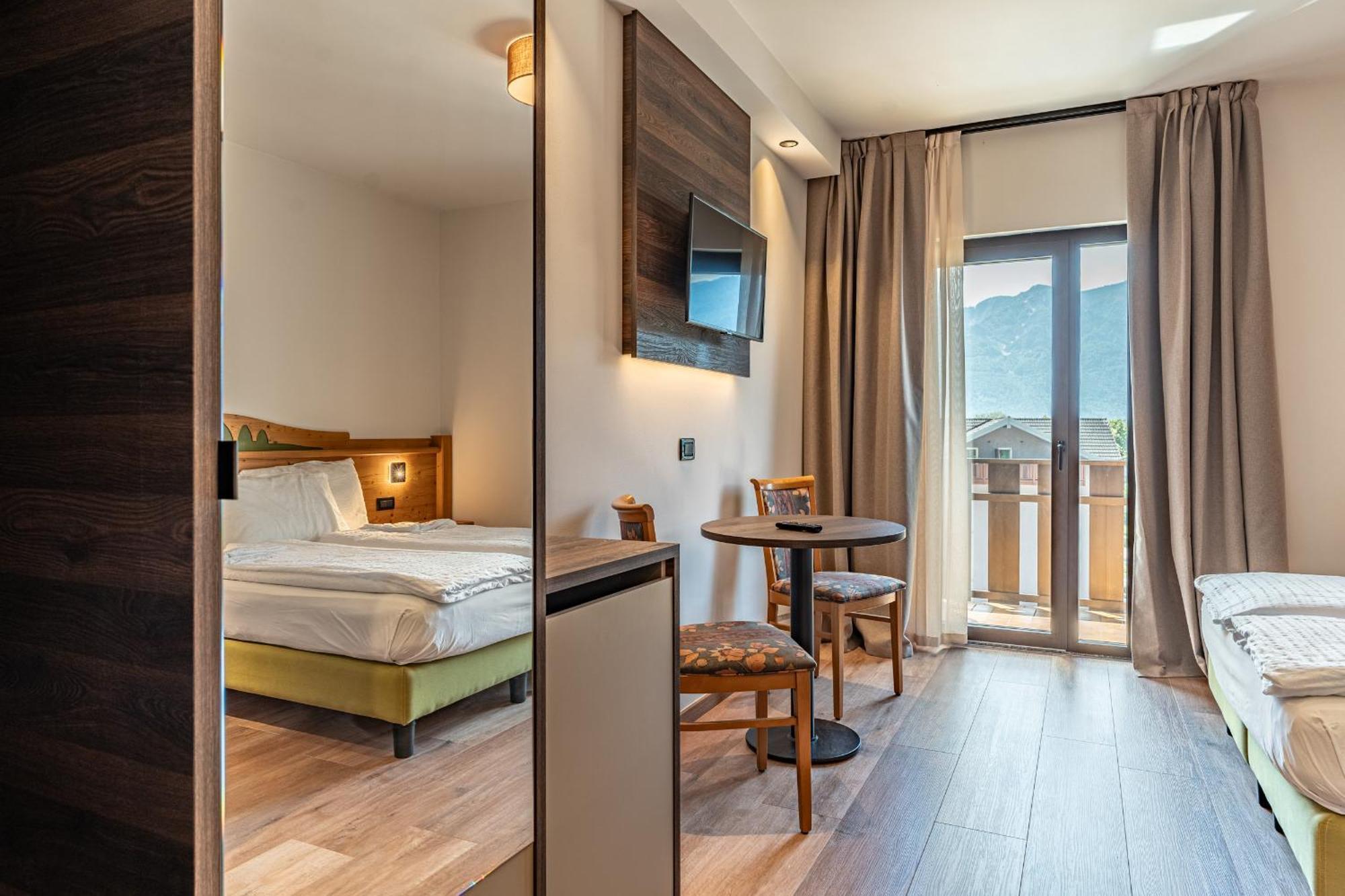 Hotel Ariston เลวิโกแตร์เม ภายนอก รูปภาพ